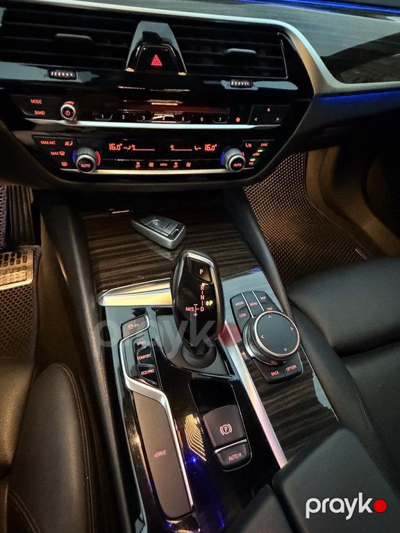 BMW 530e, 2.0 L, 12 kWh, 2018 il, 170 000 km — Avtomobillər, Bakı (11)