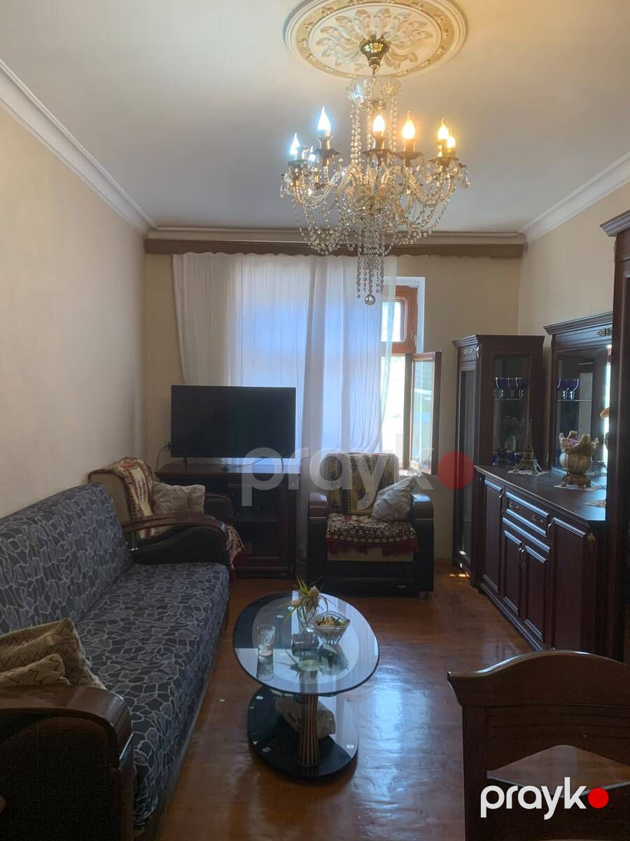 Satılır 2 otaqlı köhnə tikili 65 m² — Mənzil, Bakı (2)