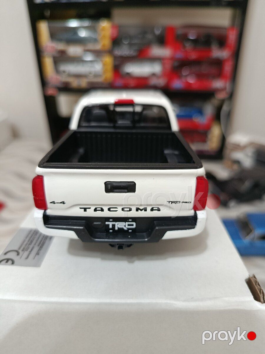 Toyota.Tocuma.1/27.Maisto — Kolleksiyalar, Bakı (3)