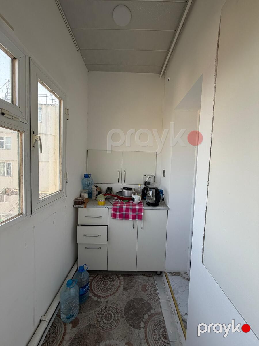 Satılır 2 otaqlı köhnə tikili 60 m² — Mənzil, Bakı (3)