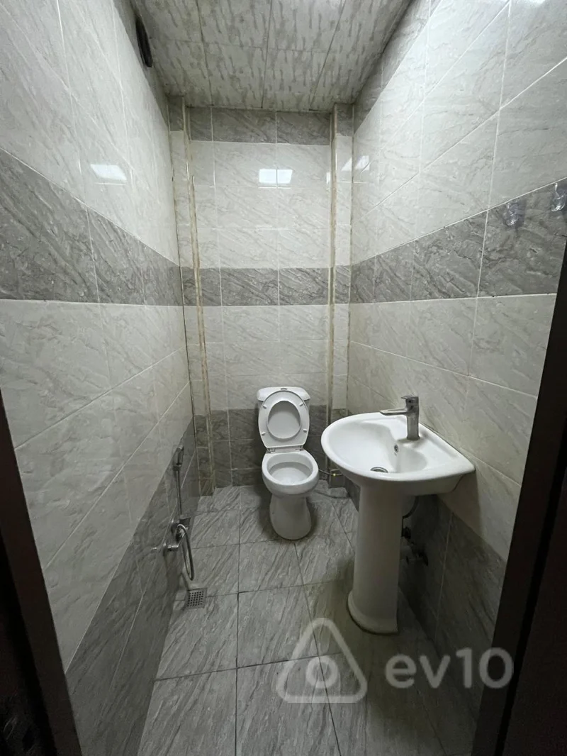 3 otaqlı mənzil, 102 m², Azadlıq prospekti — kirayə — Mənzil, Bakı (10)
