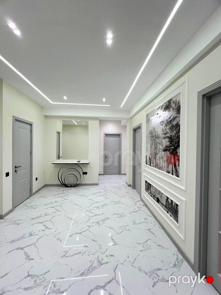 Satılır 4 otaqlı yeni tikili 194 m² — Mənzil, Bakı (11)
