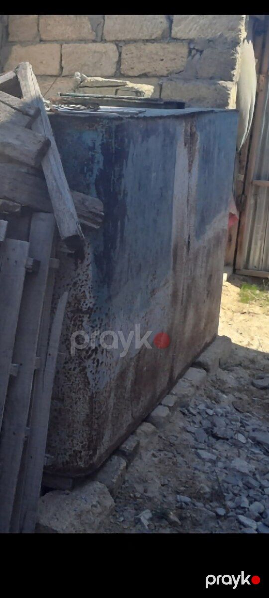 Su çəni — Dacha və bağ, Bakı (3)