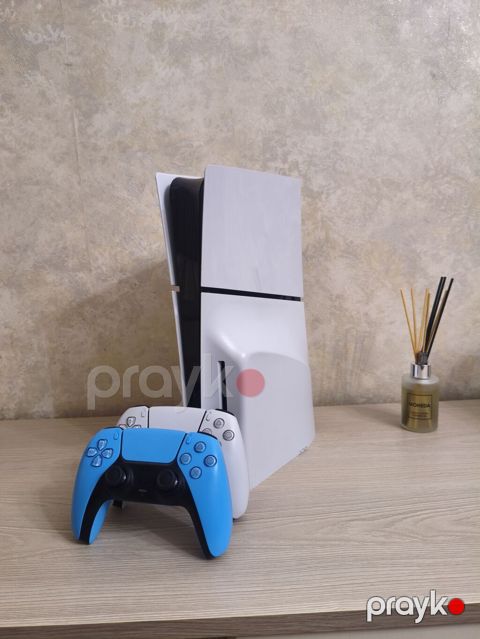 PS5 Slim 2 Pult Az işlenmiş içinde oyunlar var mortal combat 1, mortal — Bakı