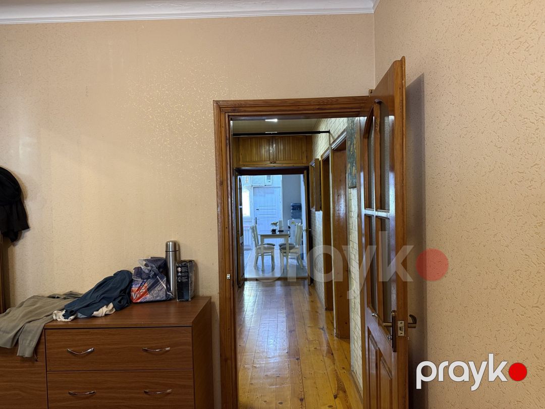 Satılır 4 otaqlı köhnə tikili 90 m² — Mənzil, Bakı (2)