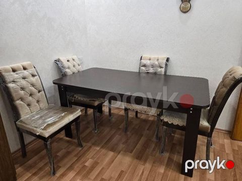 *ZB* *Masa Destı 550 AZN* Masa acilir stullar klonkada istifadə olunub — Bakı