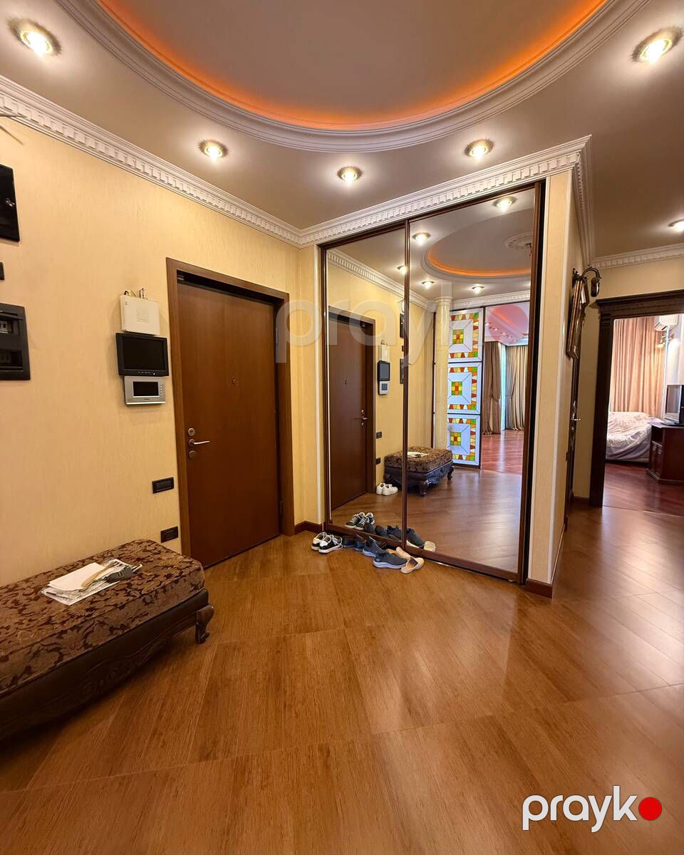Satılır 7 otaqlı yeni tikili 260 m² — Mənzil, Bakı (2)