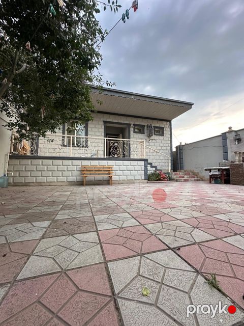 Həyət evi, Mehdiabad qəs — Bakı