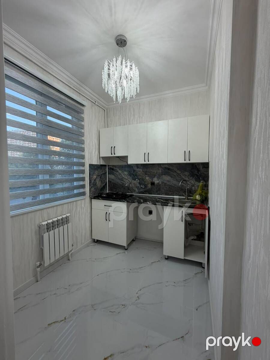 Satılır 2 otaqlı köhnə tikili 59 m² — Mənzil, Bakı (9)