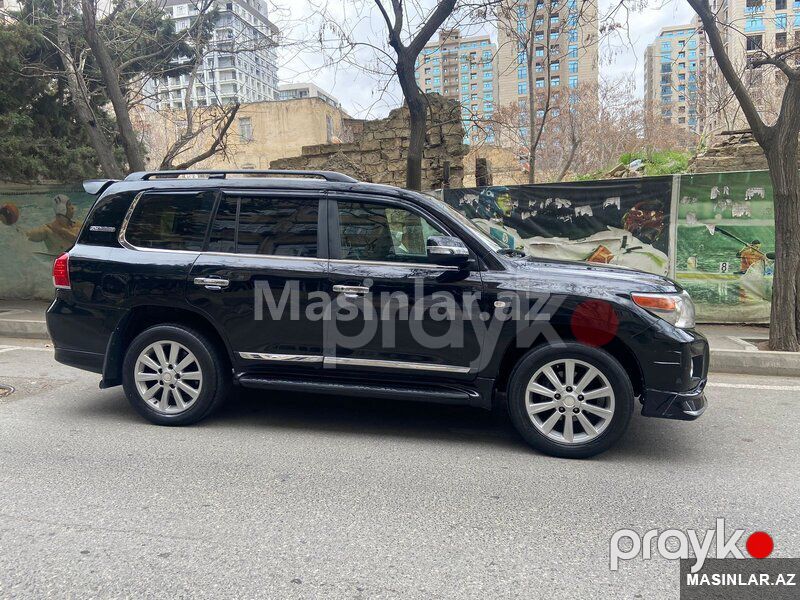 Land Cruiser — Minik avtomobili icarəsi, Bakı (6)