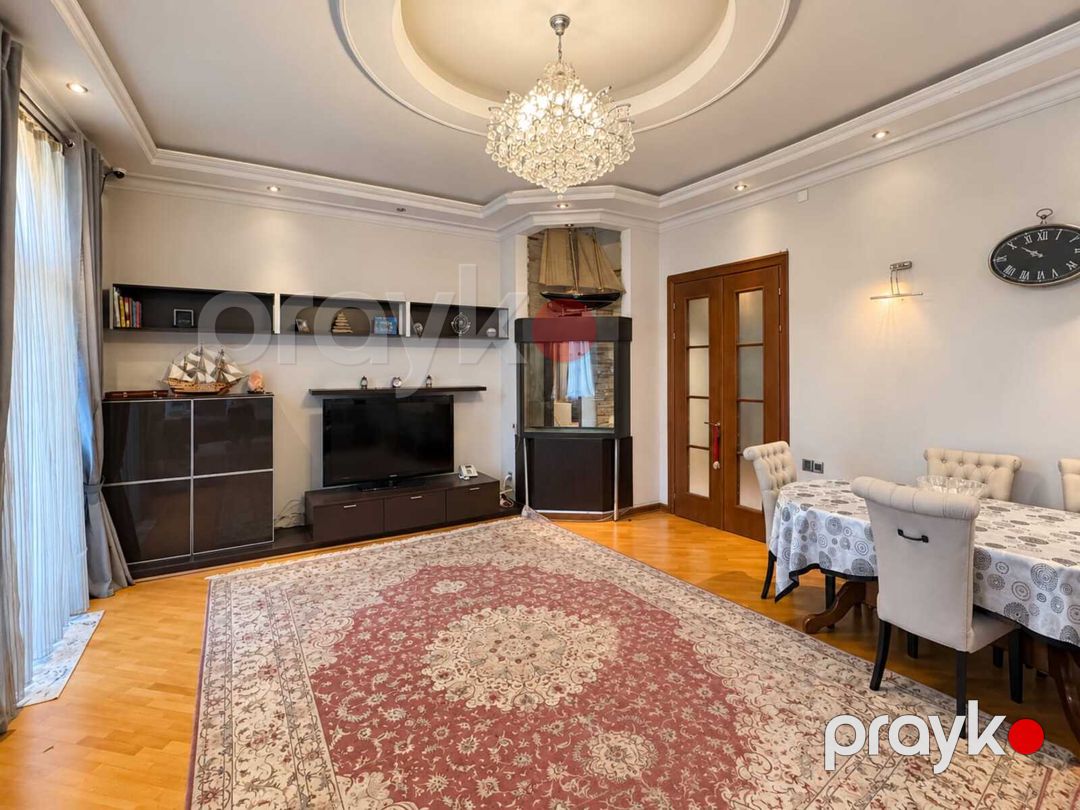 Satılır 4 otaqlı köhnə tikili 116 m² — Mənzil, Bakı (7)