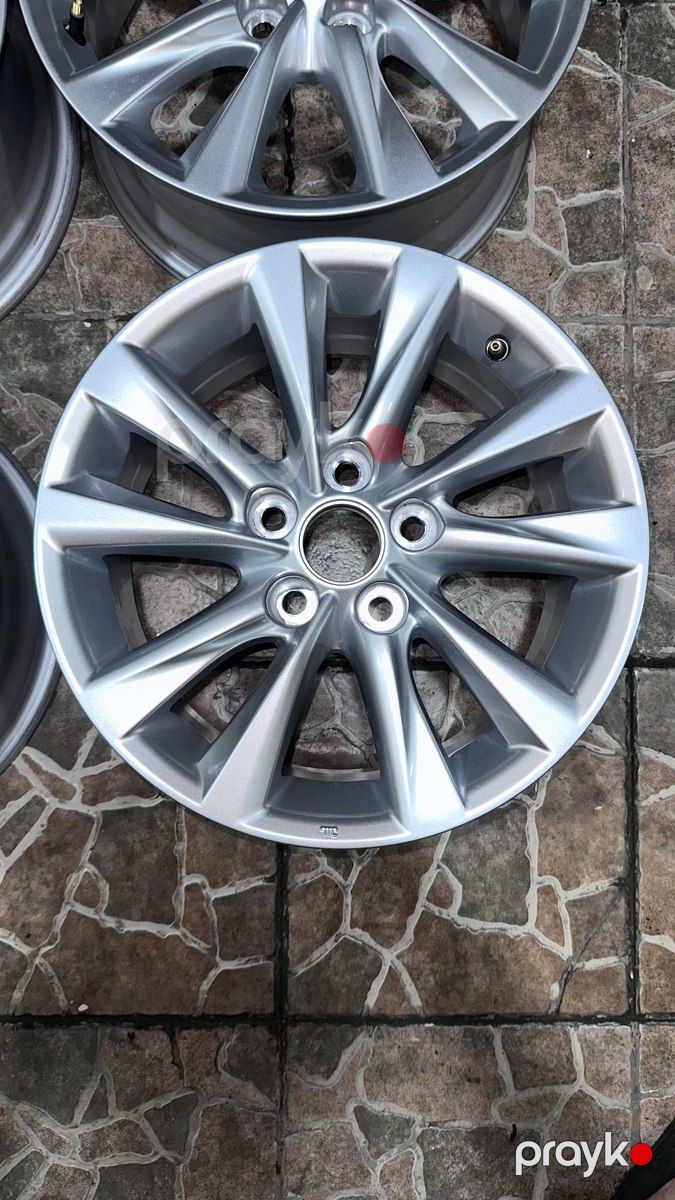 Toyota Corolla 2025 diskləri R16 — Ehtiyat hissələri və aksesuarlar, Bakı (2)