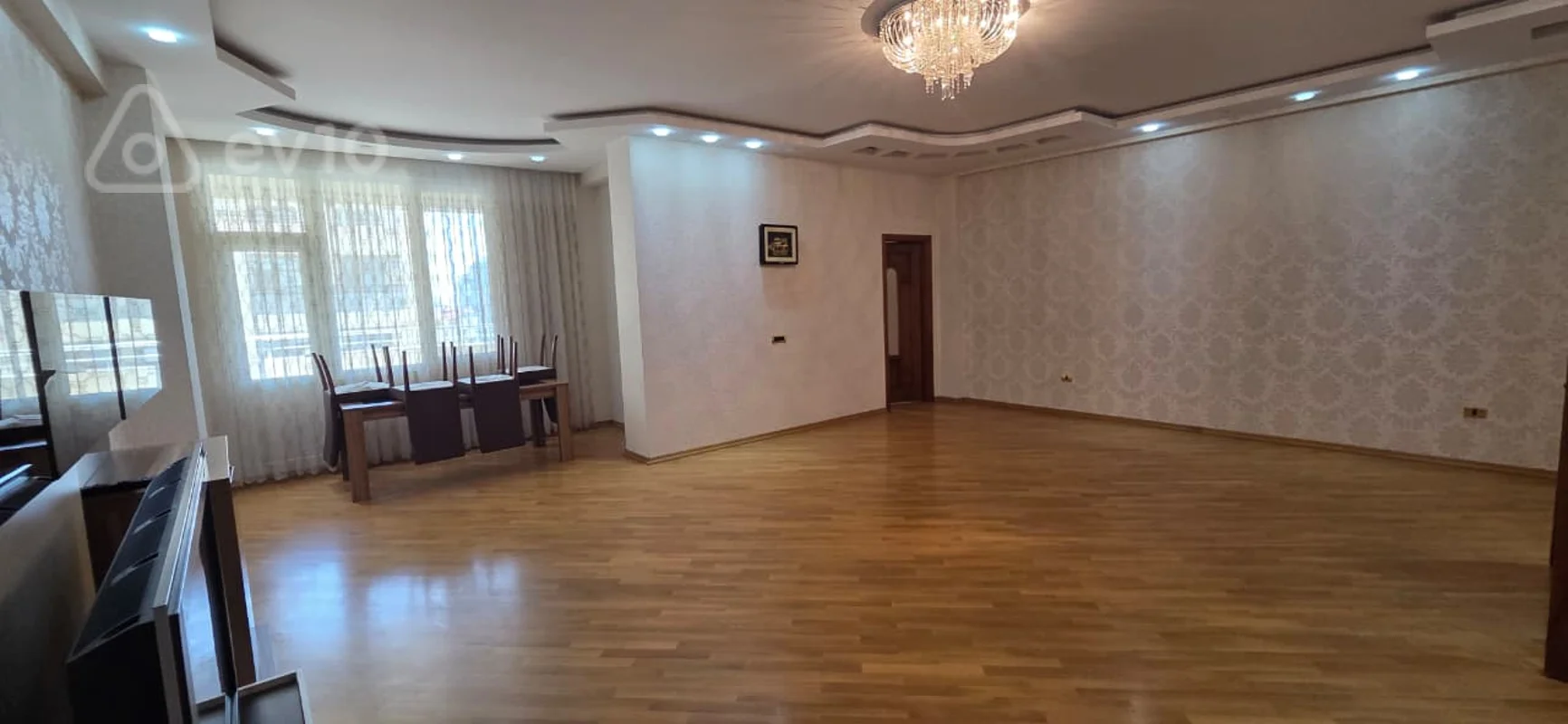 4 otaqlı mənzil, 200 m², Rəşid behbudov kç — Mənzil, Bakı (9)