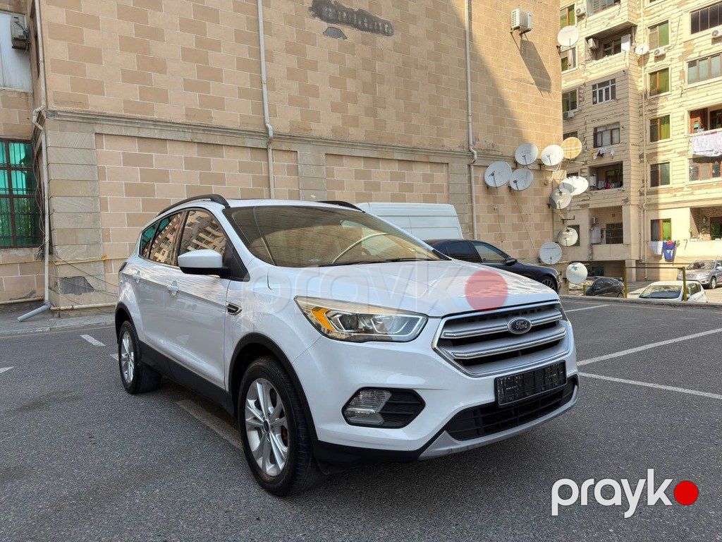Ford Escape, 1.5 L, 2017 il, 129 000 km — Avtomobillər, Bakı (3)