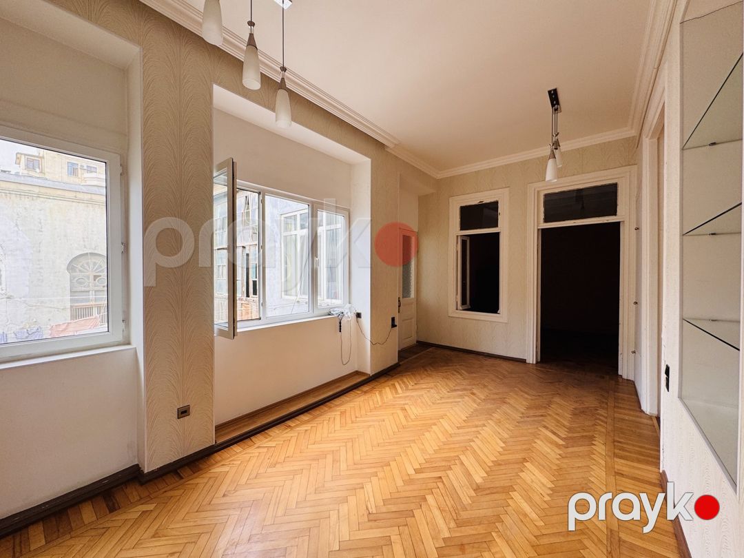 Satılır 4 otaqlı köhnə tikili 96 m² — Mənzil, Bakı (6)