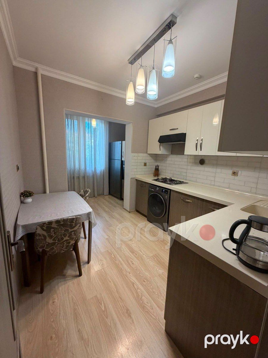 Satılır 2 otaqlı köhnə tikili 70 m² — Mənzil, Bakı (8)