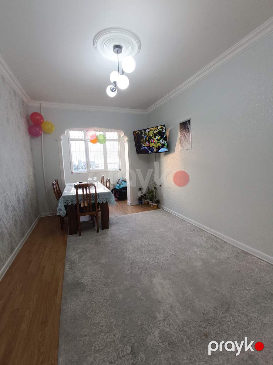 Satılır 2 otaqlı köhnə tikili 62 m² — Mənzil, Bakı (8)