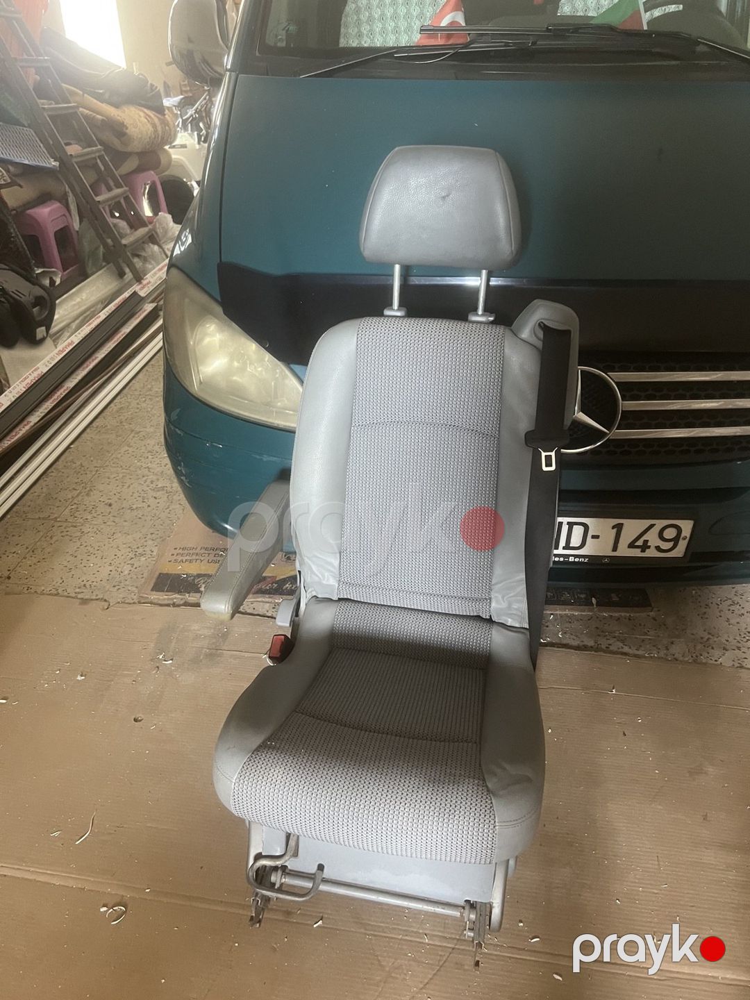 Mercedes Viano oturacağı — Ehtiyat hissələri və aksesuarlar, Bakı (2)