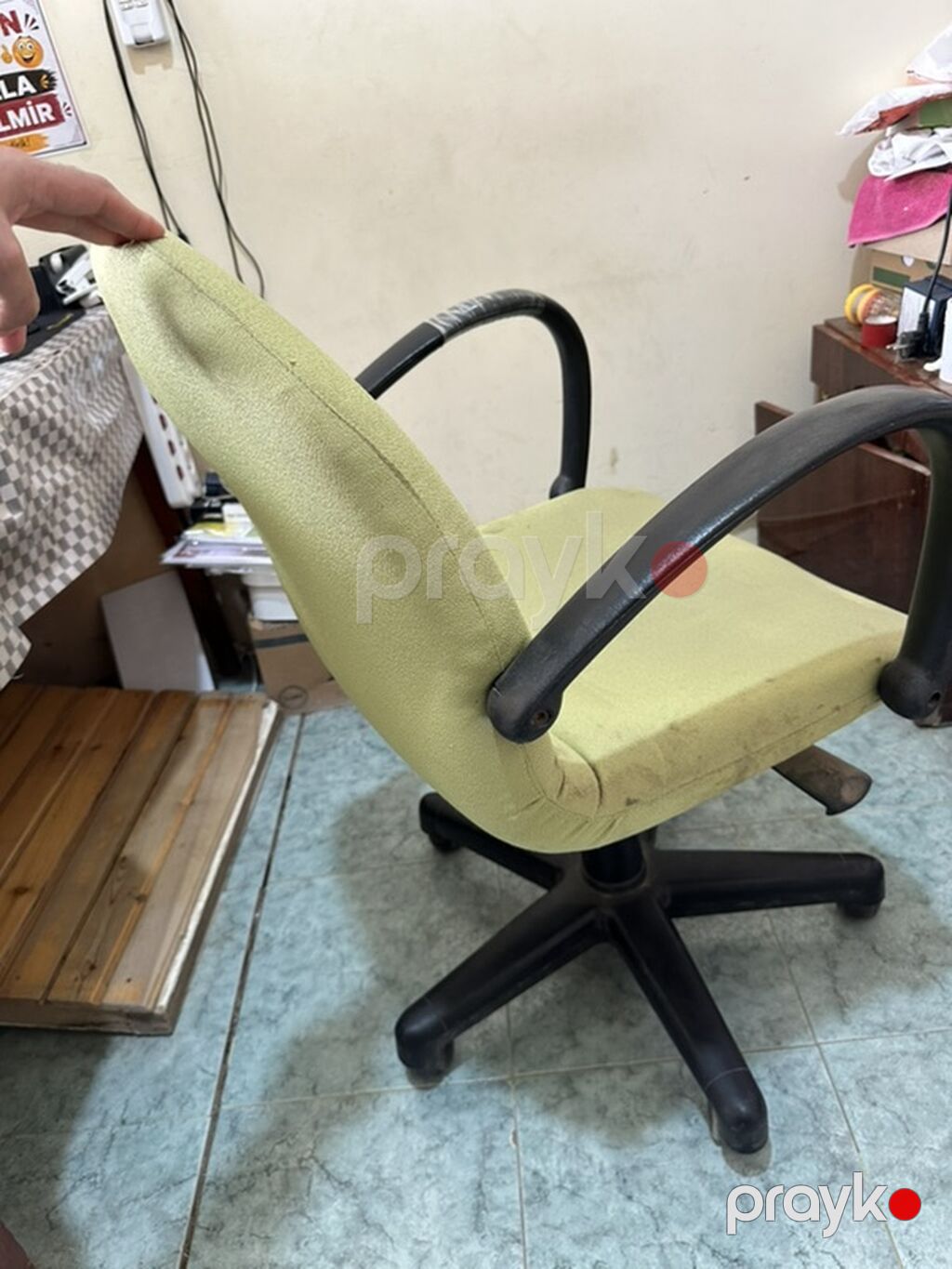 Ofis kreslosu - Rəng: açıq yaşıl oturacaq və arxa hissə - Material — Ofis mebeli, Göytəpə (3)