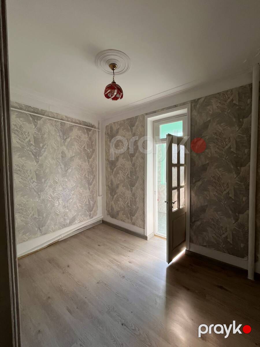 Satılır 2 otaqlı köhnə tikili 45 m² — Mənzil, Bakı (5)