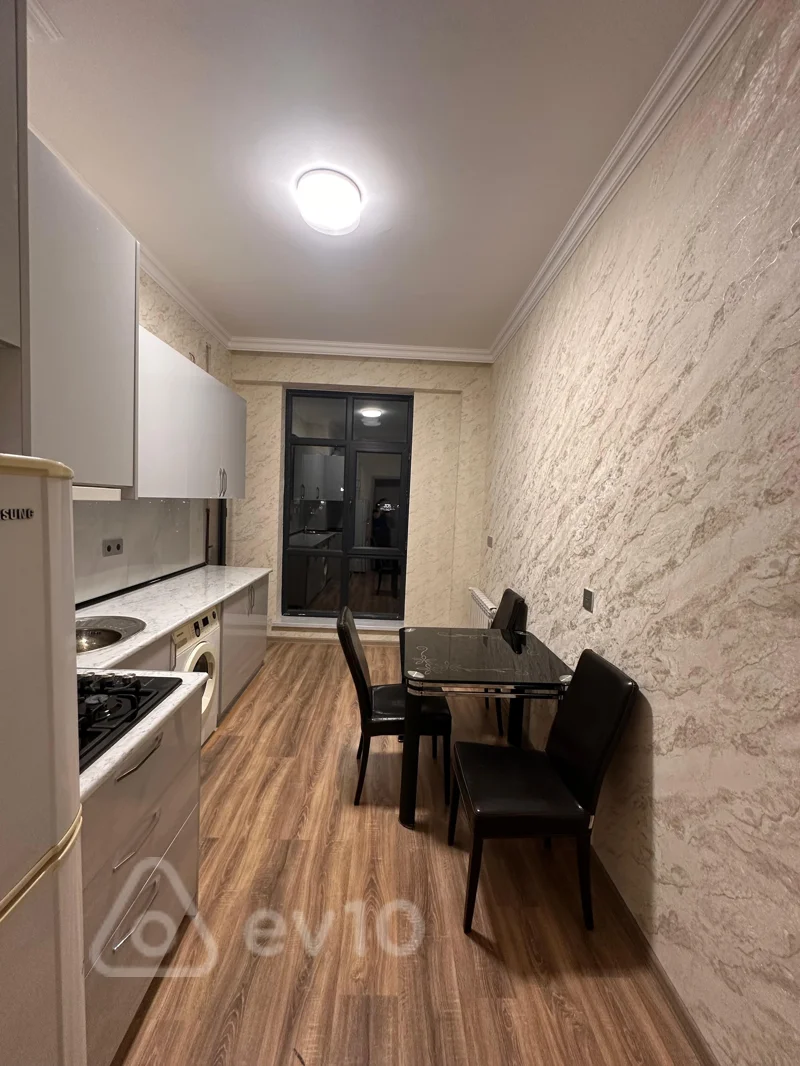 2 otaqlı mənzil, 80 m², Kamil Balakisiyev — kirayə — Mənzil, Bakı (7)