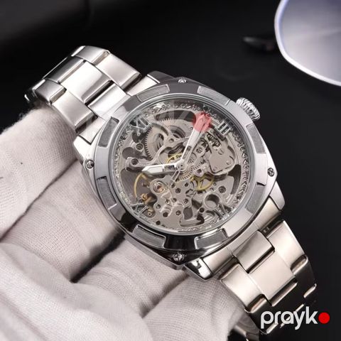 Longlux qol saatı — Bakı