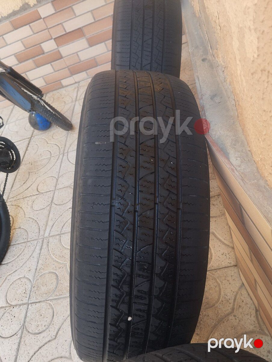 Hyundai SantaFe şinləri 235/60 R18 — Ehtiyat hissələri və aksesuarlar, Bakı (6)