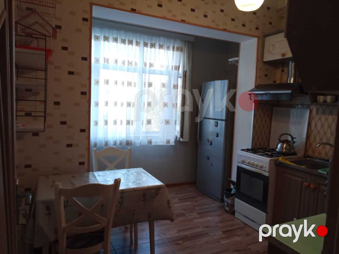 Satılır 1 otaqlı köhnə tikili 45 m² — Mənzil, Bakı (7)