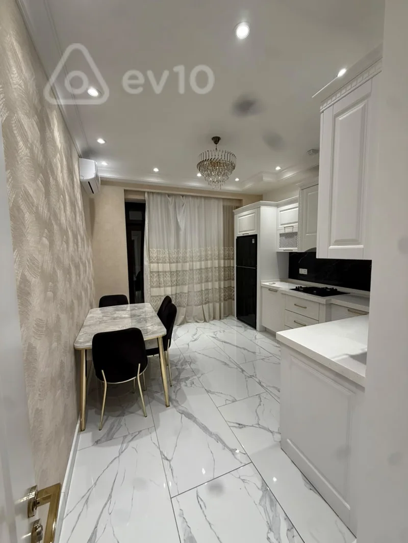 3 otaqlı mənzil, 150 m², Tbilisi prospekti — kirayə — Mənzil, Bakı (5)