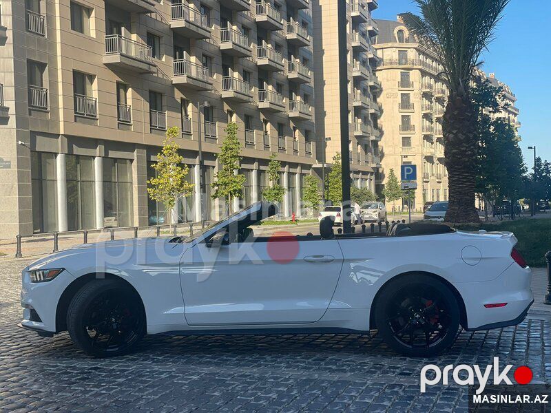 Ford Mustang Cabriolet, 2017 il — Minik avtomobili icarəsi, Bakı (8)