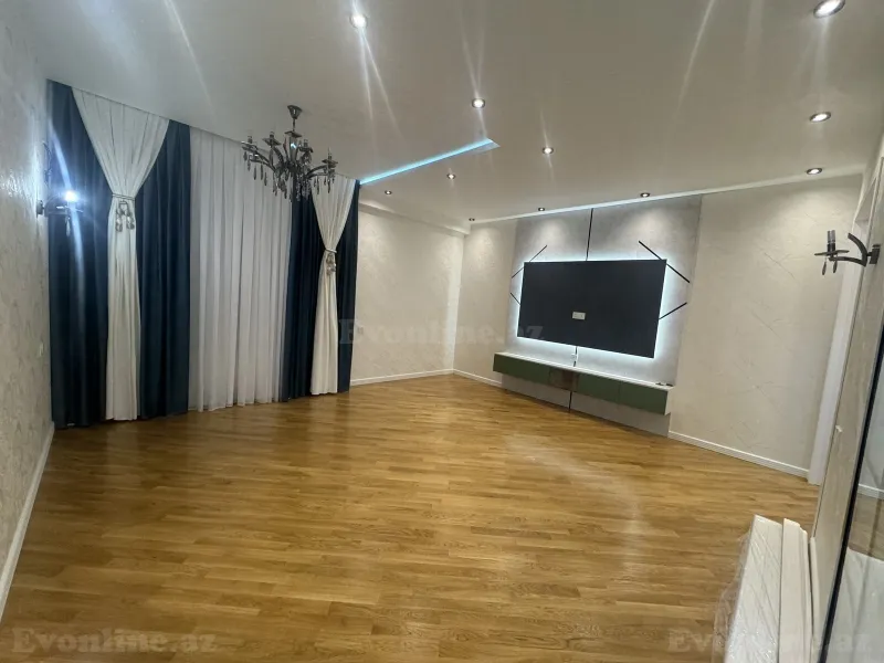 Satılır 3 otaqlı Mənzil Yeni tikili 110 m² Bakı, Xətai r., Həzi Aslanov m — Bakı
