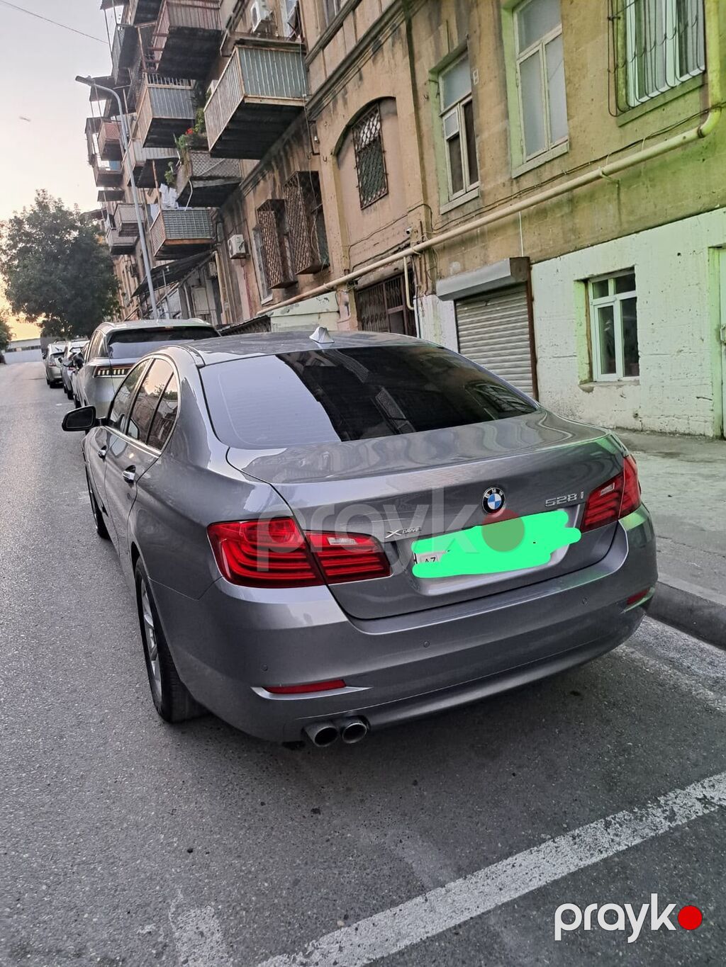 BMW 528i xDrive sedan - Kuzov: F10, boz rəng, 4 qapı, ikili egzoz — Avtomobillər, Bakı (2)
