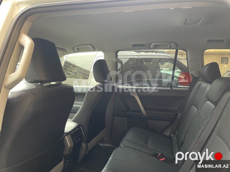 Toyota Prado 2014 — Minik avtomobili icarəsi, Bakı (4)