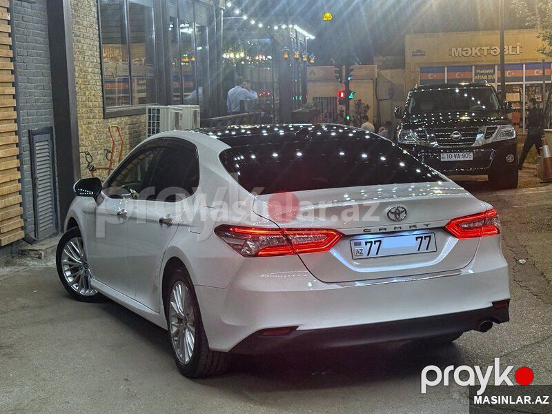 Toyota Camry, 2021 il — Minik avtomobili icarəsi, Bakı (2)