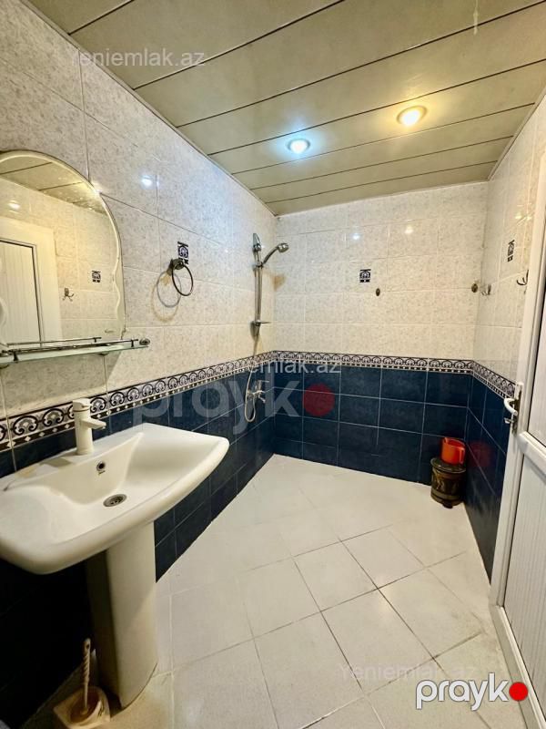 Satılır 2 otaqlı Bina evi menzil (Köhnə tikili), 65 m², Nizami rayonu — Mənzil, Bakı (11)