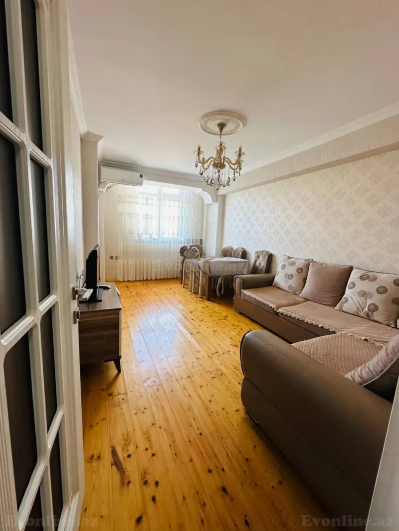 Satılır 2 otaqlı Mənzil Köhnə tikili 40 m² Bakı, Xətai r., Həzi Aslanov m., Əhmədli — Bakı
