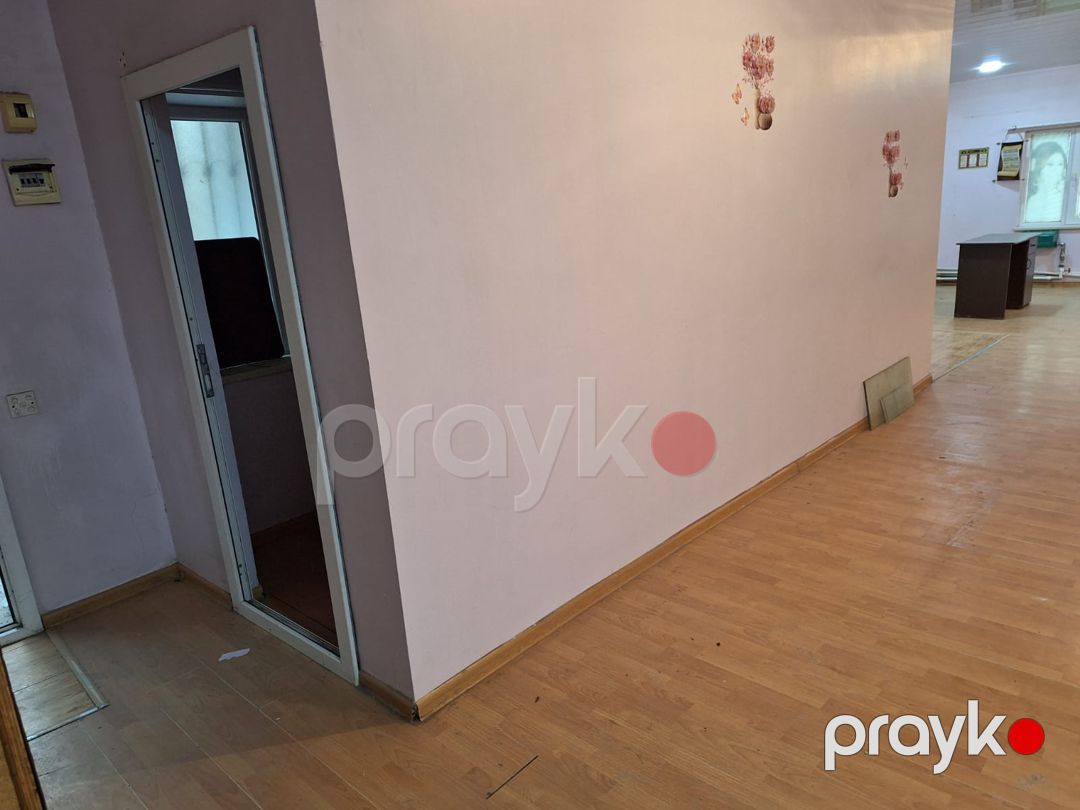 9-cu mikrorayonda 75 kv.m təmirli obyekt kirayə verilir — Əmlak, Bakı (9)
