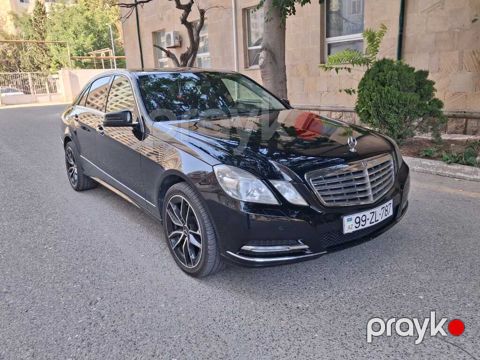 Mercedes E 220, 2.1 L, 2011 il, 310 746 km — Bakı