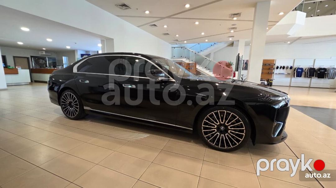 BMW 740, 2026 — Avtomobillər, Bakı (8)