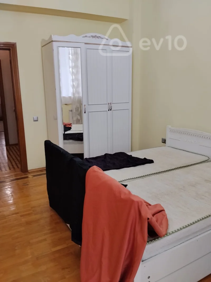 3 otaqlı mənzil, 150 m², Sabit Rəhman — kirayə — Mənzil, Bakı (4)