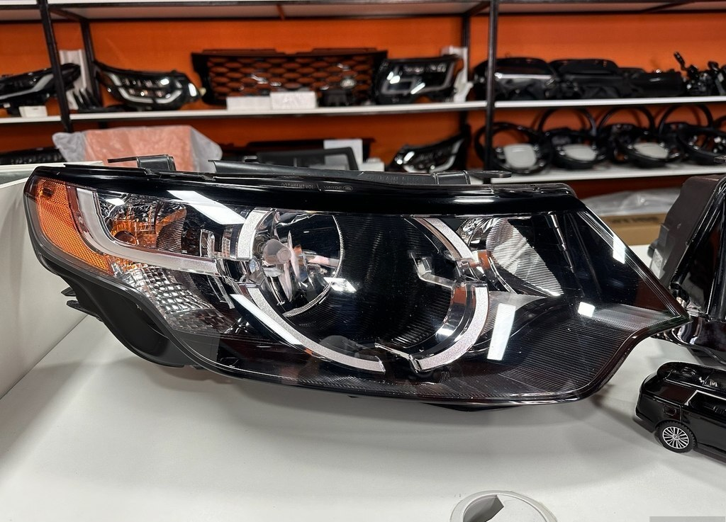 Fara Land Rover Discovery Sport 2016-2018 — Avtomobil işığı, Bakı (2)