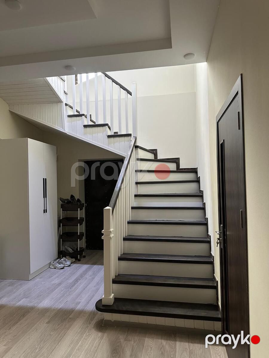 Satılır 4 otaqlı həyət evi/bağ evi 200 m² — Ev, villa, Bakı (6)