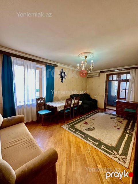Satılır 2 otaqlı Bina evi menzil (Köhnə tikili), 65 m², Nizami rayonu — Bakı