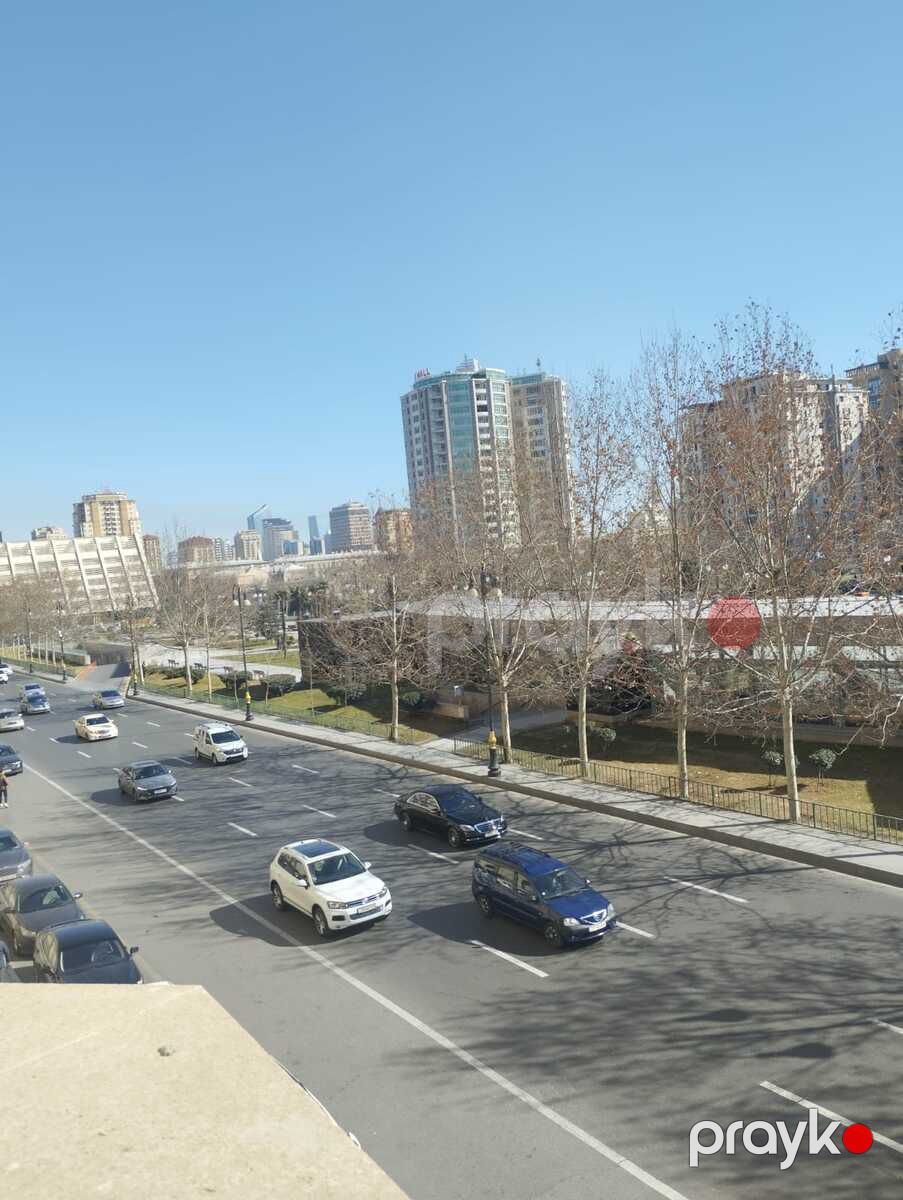 Satılır 4 otaqlı yeni tikili 208 m² — Mənzil, Bakı (5)