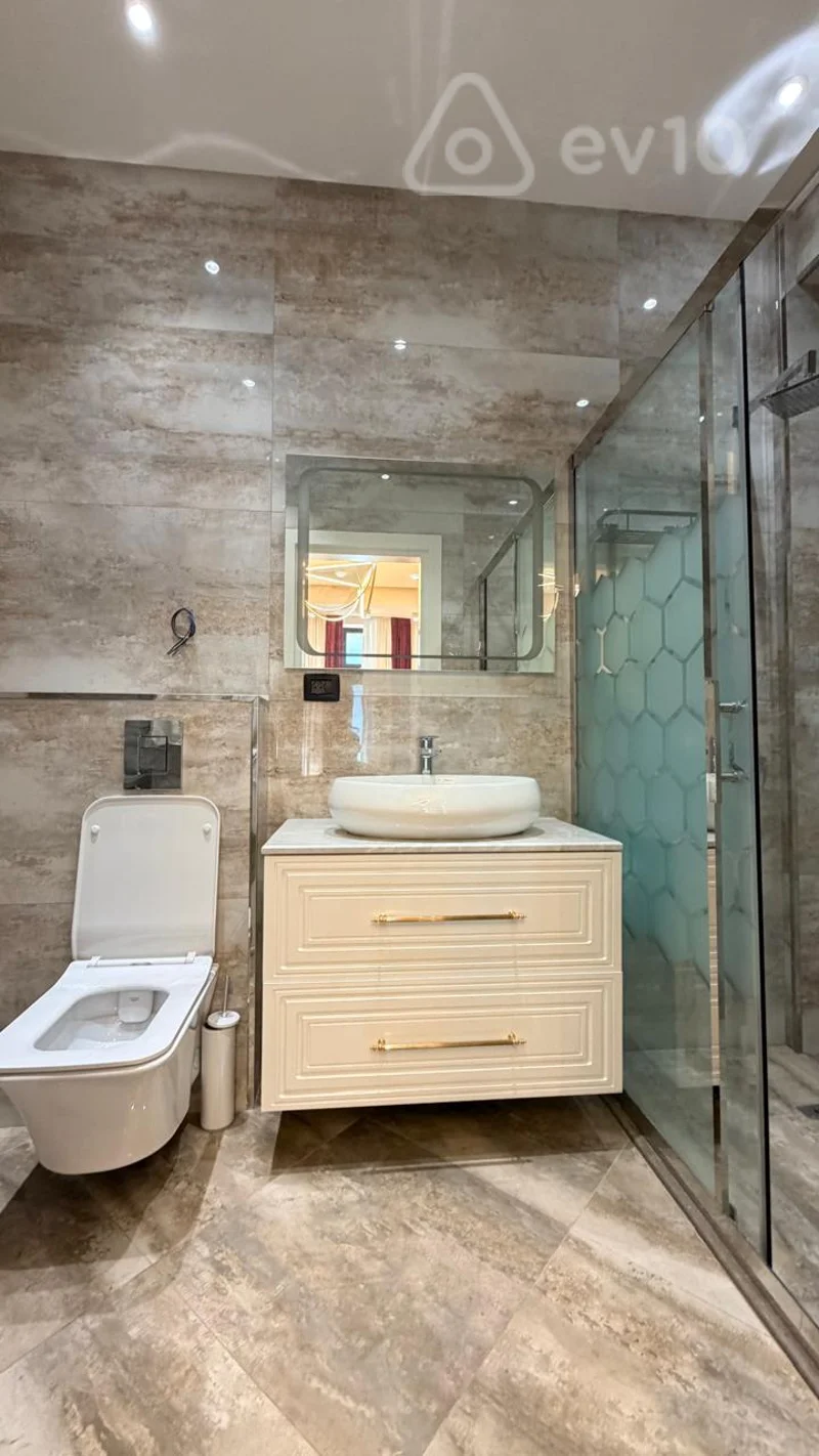 3 otaqlı mənzil, 130 m², Zərifə Əliyeva küç — kirayə — Mənzil, Bakı (8)