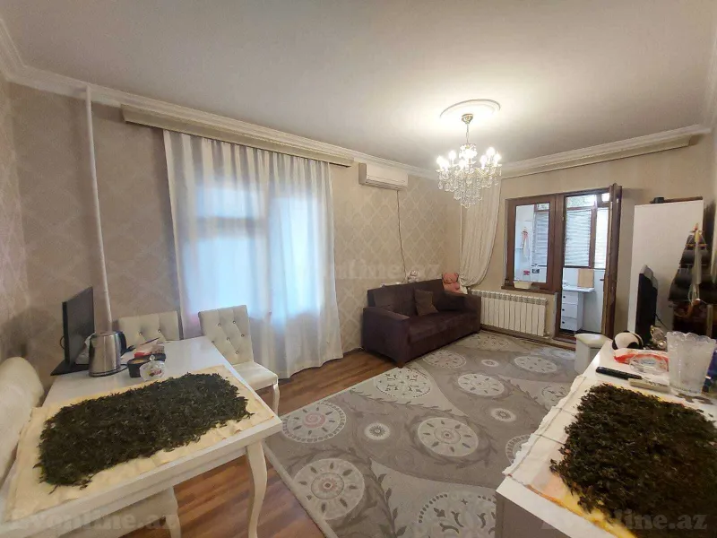 Satılır 2 otaqlı Mənzil Köhnə tikili 50 m² Bakı, Binəqədi r., Azadlıq prospekti m., 7-ci mikrorayon — Mənzil, Bakı (2)