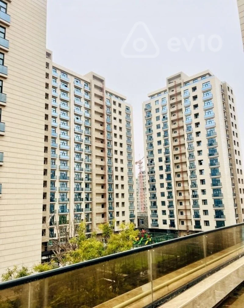 4 otaqlı mənzil, 195 m², 28MAY m.st M.Refili kuç — Mənzil, Bakı (10)