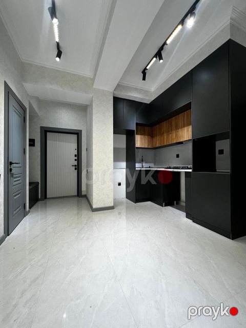Satılır 3 otaqlı yeni tikili 80 m² — Bakı
