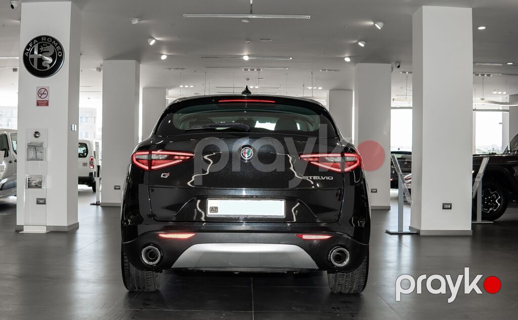 Alfa Romeo Stelvio, 2.0 L, 2017 il, 157 489 km — Avtomobillər, Bakı (4)