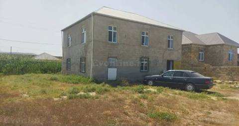 Satılır 5 otaqlı Həyət evi 200 m² Sumqayıt — Nigar xanim — Uy, villa